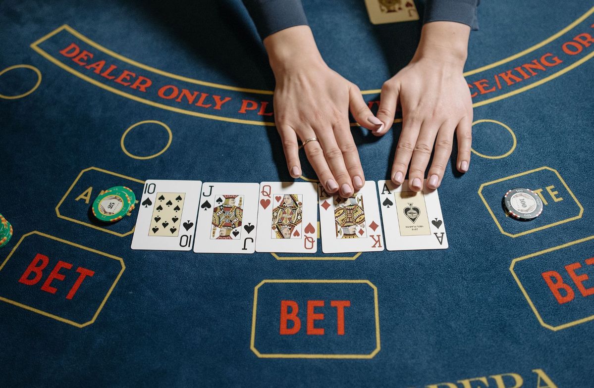 Fruits Royale 5 پاکستان ریئل منی گیمز